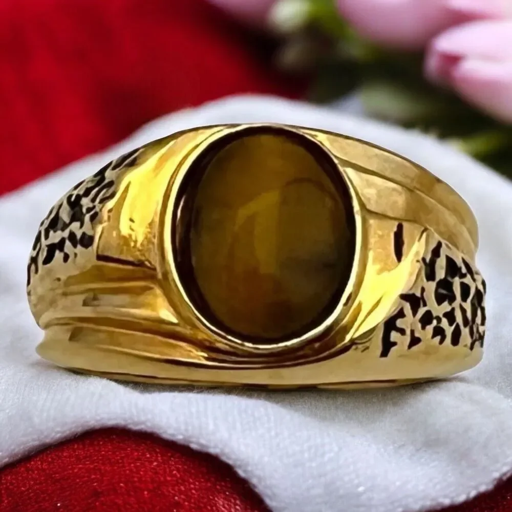 Vintage 1970s Ring Size 10 Uncas Tiger's Eye 14K Gold Plate Gent's - 14N